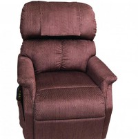 Photo of Golden Technologies Comforter Lift Chair, Size Medium thumbnail